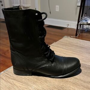 Steve Madden Women's Black Lace-Up Boots